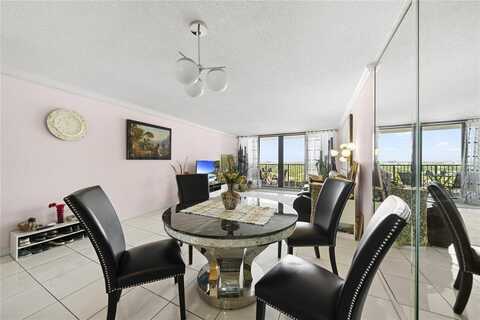 2201 S Ocean Dr, Hollywood, FL 33019