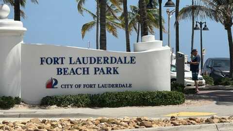 625 Antioch, Fort Lauderdale, FL 33304