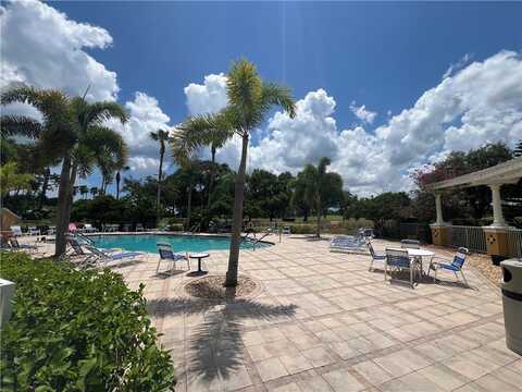 5025 Fairways Circle unit: B202, Vero Beach, FL 32967
