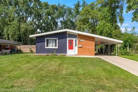 29641 Fairfax Street, Southfield, MI 48076