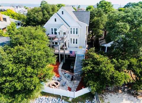 947 Little Bay Avenue, Norfolk, VA 23503