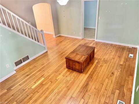 8010 W Glen Road, Norfolk, VA 23505