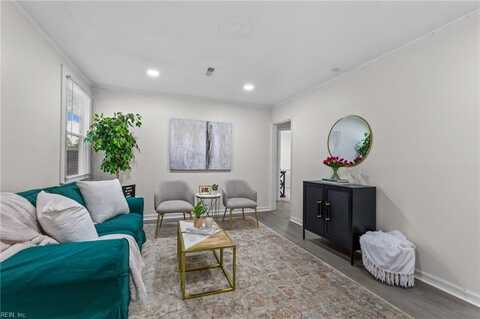 920 Jewell Avenue, Portsmouth, VA 23701