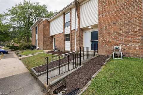 5025 Clairmont Court, Virginia Beach, VA 23462