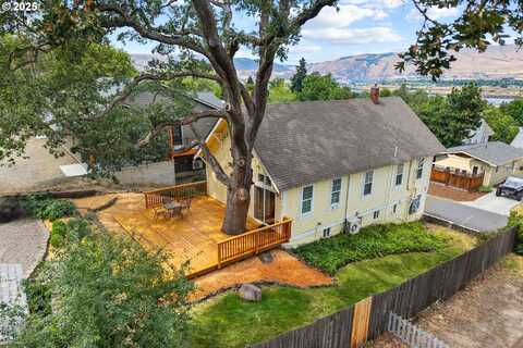 510 E 14TH ST, The Dalles, OR 97058