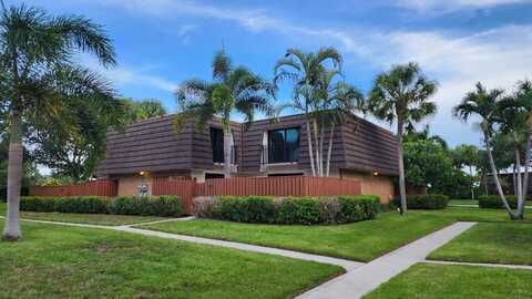 2026 20th Court, Jupiter, FL 33477