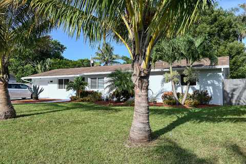 1056 Cheryl Road, Haverhill, FL 33417