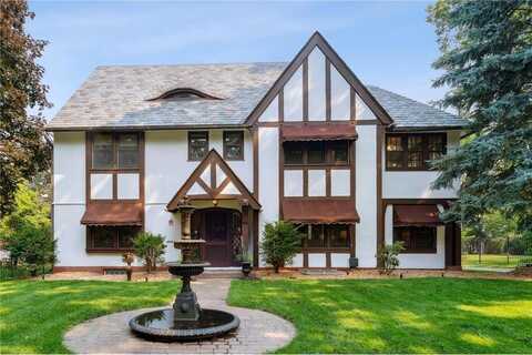 2225 Summit Avenue, Saint Paul, MN 55105