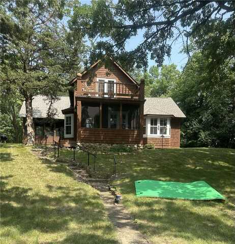 7341 N Shore Trail N, Forest Lake, MN 55025