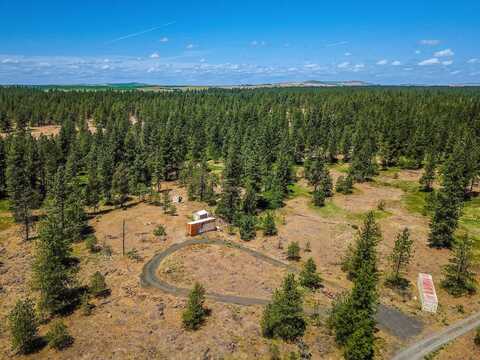 27816 W Drummheller Rd, Cheney, WA 99004