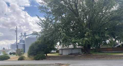 404 W sherlock St, Harrington, WA 99134