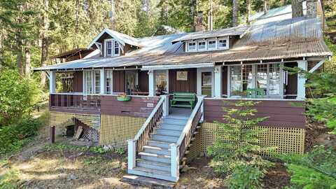 15012 S Wizards Loop, Harrison, ID 83833
