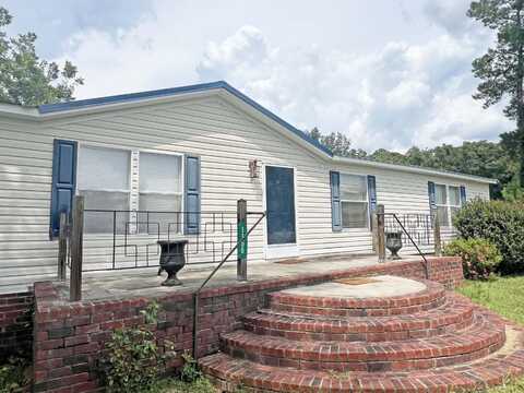 1156 W A. Gamble Road, Manning, SC 29102