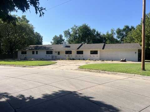 988 W Alexander Dr., Haysville, KS 67060