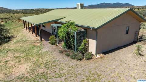 42 Christopher Road, Silver City, NM 88061
