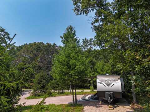 227 S Fern Lane, Oxford, WI 53952