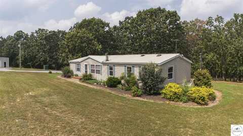 34801 Drennon Chapel, Edwards, MO 65326