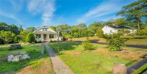 162 church Street, Westerly, RI 02808