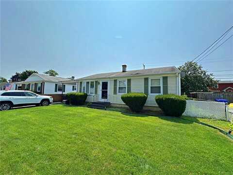 125 Parkview Drive, Pawtucket, RI 02861