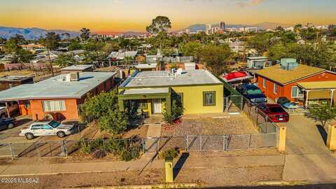 214 N Cuesta Avenue, Tucson, AZ 85745