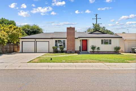 2645 W Laura Avenue, Visalia, CA 93277