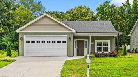 340 Poppy Court, Eden, NC 27288