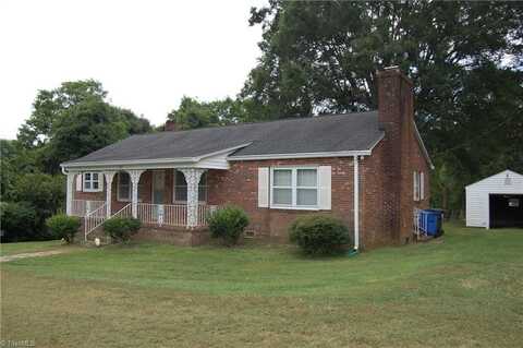 570 Pisgah Circle, Kernersville, NC 27284