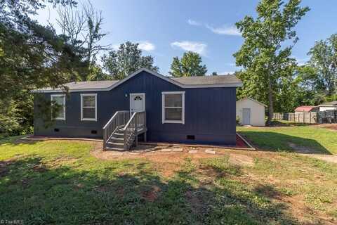 1824 Brittany Trail, Pleasant Garden, NC 27313