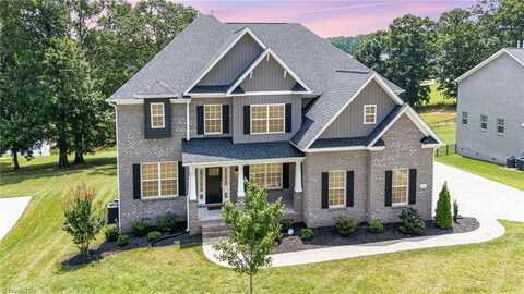 8004 Hacker Drive, Stokesdale, NC 27357
