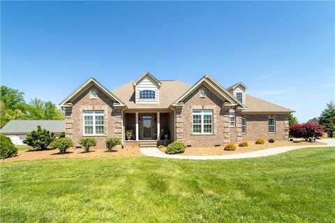 2181 Walnut Crossing Run, Yadkinville, NC 27055