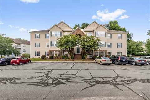 135 James Road, High Point, NC 27265