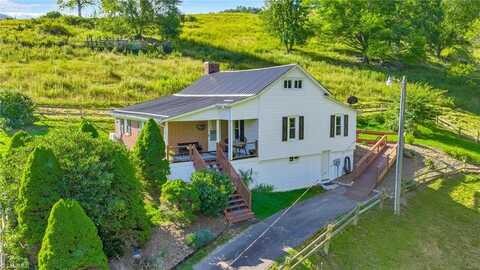 922 Prathers Creek Church Road, Laurel Springs, NC 28644