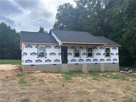 3480 Old Bachelor Creek Road, Seagrove, NC 27341
