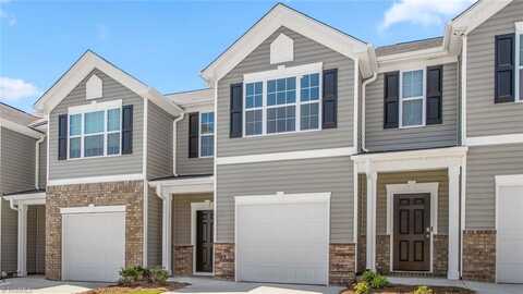 1399 Amberview Lane, Kernersville, NC 27284