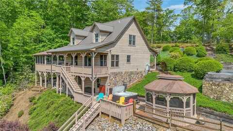 883 Wagon Ridge Lane, Ferguson, NC 28624