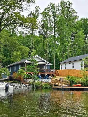 407 Capistrano Shores Boulevard, Lexington, NC 27292