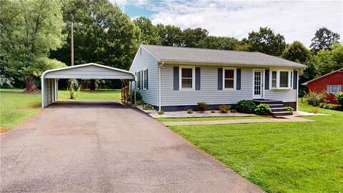 205 Fowler Circle, Dobson, NC 27017