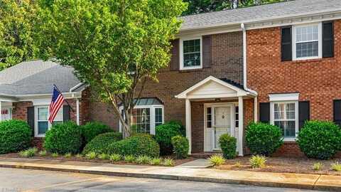 25 Fountain Manor Drive, Greensboro, NC 27405