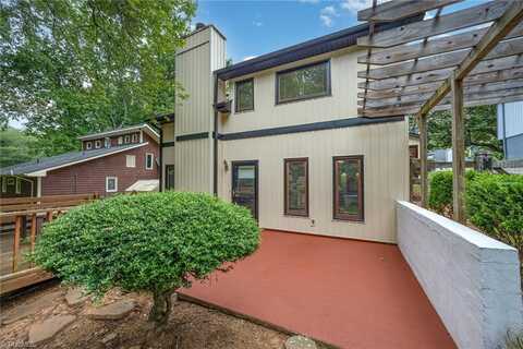 132 Carrisbrooke Lane, Winston Salem, NC 27104