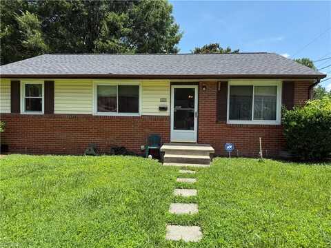 1611 Willow Road, Greensboro, NC 27401