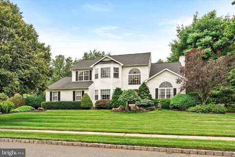 5 COTTAGE PLACE DRIVE, ROBBINSVILLE, NJ 08691