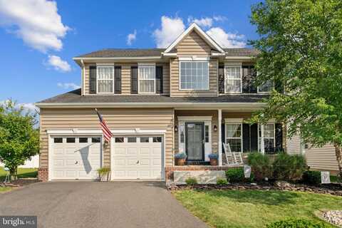 2139 LARKSPUR COURT, PENNSBURG, PA 18073