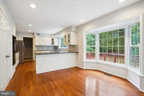 1233 ROWLAND DRIVE, HERNDON, VA 20170