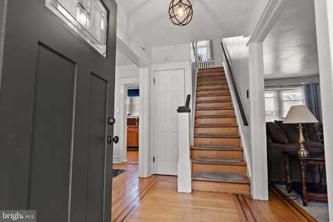 108 E PARKWAY AVENUE, CHESTER, PA 19013