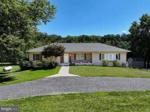 861 BATTLEFIELD BLUFF DRIVE, NEW MARKET, VA 22844