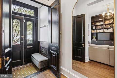 1019 INDEPENDENCE AVENUE SE, WASHINGTON, DC 20003