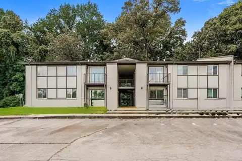 235 Vinewood Rd Apt F2, McMinnville, TN 37110
