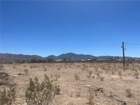 15820 Edgemont Road, Dolan Springs, AZ 86441