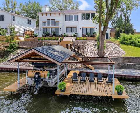 4697 E Elmer Girtz Drive, Monticello, IN 47960