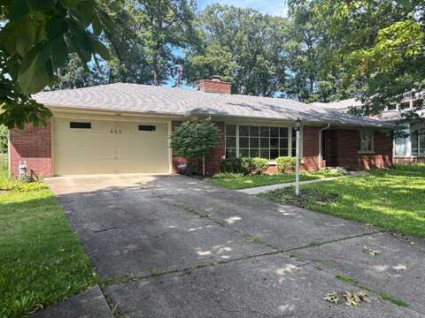 440 S Broadmoor Boulevard, Springfield, OH 45504